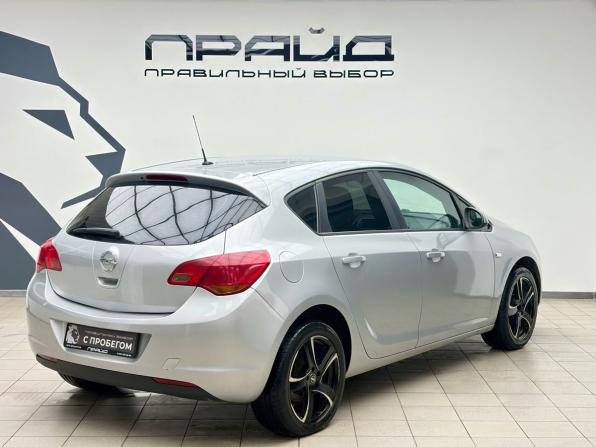 Opel Astra J с пробегом 2010 года, цена 715 000 рублей, 330790 км, хэтчбек, Автокод Объявления