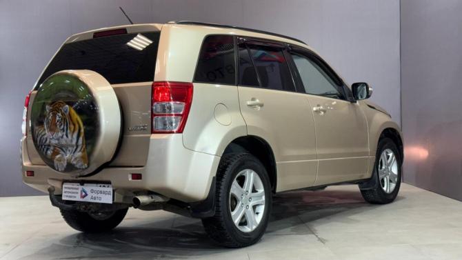 Suzuki Grand Vitara II Рестайлинг с пробегом 2010 года, цена 1 100 000 рублей, 153000 км, внедорожник, Автокод Объявления