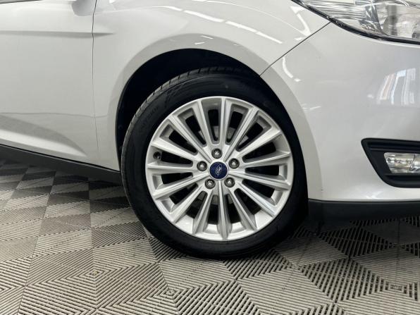 Ford Focus III Рестайлинг с пробегом 2016 года, цена 1 190 000 рублей, 191748 км, универсал, Автокод Объявления