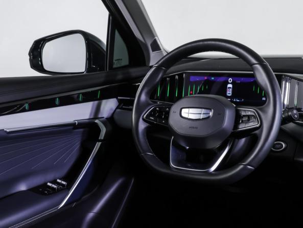 Geely Atlas II с пробегом 2025 года, цена 3 250 000 рублей, 8253 км, внедорожник, Автокод Объявления