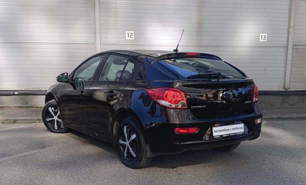 Chevrolet Cruze I Рестайлинг Санкт-Петербург  - изображение 8