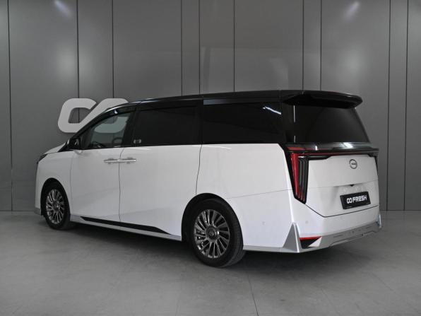 GAC M8 с пробегом 2024 года, цена 4 090 000 рублей, 38108 км, минивэн, Автокод Объявления