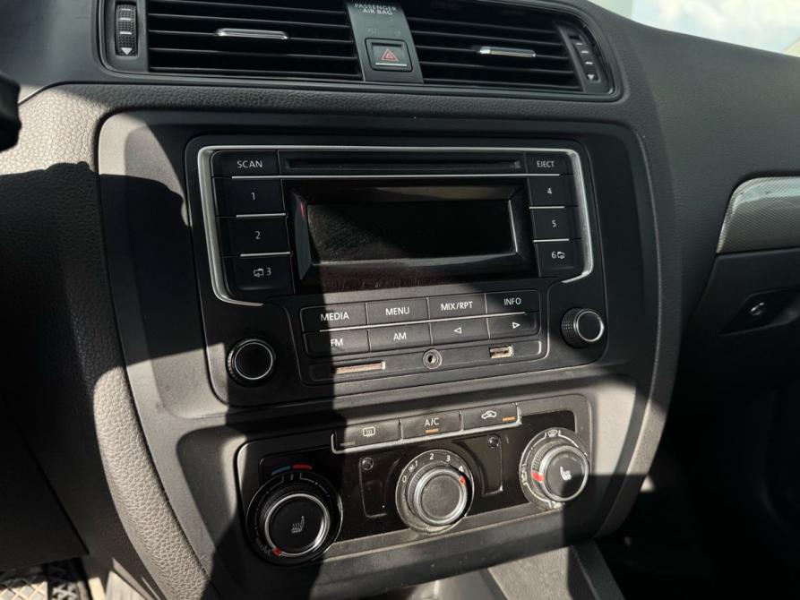 Volkswagen Jetta VI Владикавказ  - изображение 11
