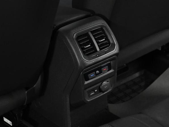 Volkswagen Tiguan II с пробегом 2020 года, цена 2 249 000 рублей, 78000 км, внедорожник, Автокод Объявления