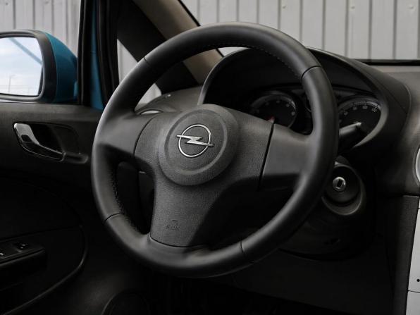 Opel Corsa D Рестайлинг II с пробегом 2012 года, цена 597 000 рублей, 68541 км, хэтчбек, Автокод Объявления