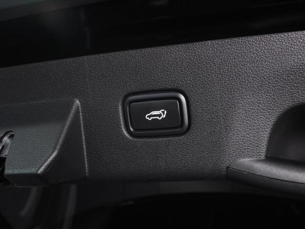 Kia Sportage V с пробегом 2024 года, цена 4 419 000 рублей, 11982 км, внедорожник, Автокод Объявления