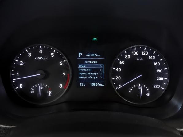 Hyundai Solaris II с пробегом 2018 года, цена 1 235 000 рублей, 108646 км, седан, Автокод Объявления
