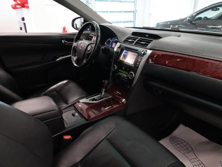 Toyota Camry VII (XV50) Калуга  - изображение 14