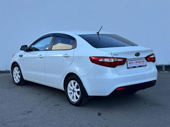 Kia Rio III с пробегом 2013 года, цена 710 000 рублей, 196737 км, седан, Автокод Объявления