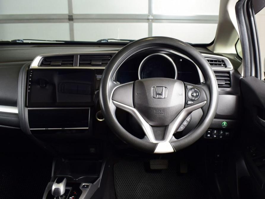 Honda Fit III Рестайлинг Кемерово  - изображение 8