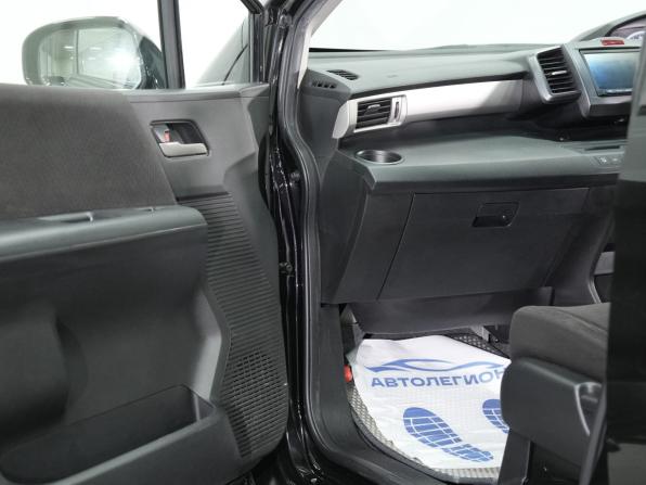 Honda Freed I Рестайлинг с пробегом 2011 года, цена 1 155 000 рублей, 139000 км, компактвэн, Автокод Объявления