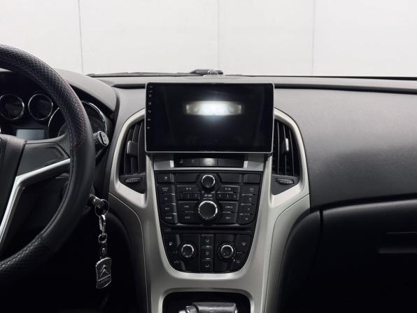 Opel Astra J с пробегом 2011 года, цена 599 000 рублей, 167376 км, хэтчбек, Автокод Объявления