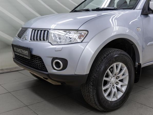 Mitsubishi Pajero Sport II с пробегом 2011 года, цена 1 898 000 рублей, 159704 км, внедорожник, Автокод Объявления