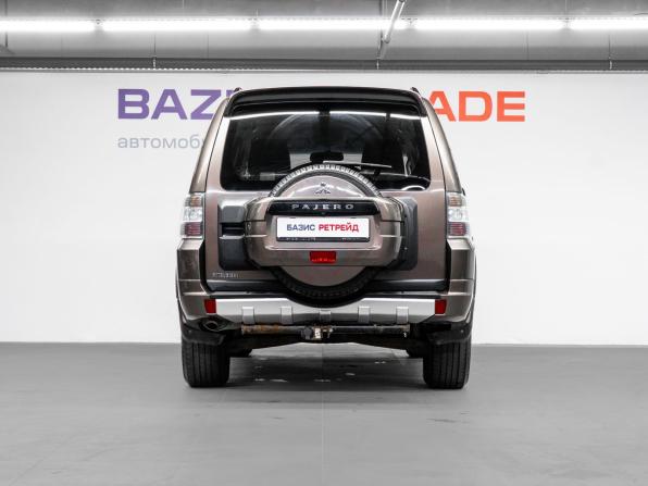 Mitsubishi Pajero IV Рестайлинг 1 с пробегом 2014 года, цена 2 270 000 рублей, 245875 км, внедорожник, Автокод Объявления