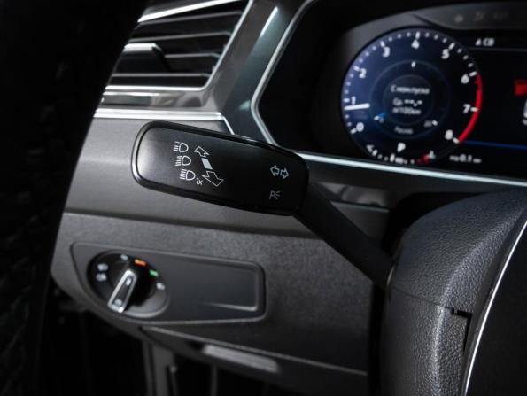 Volkswagen Tiguan II с пробегом 2017 года, цена 2 688 000 рублей, 162394 км, внедорожник, Автокод Объявления
