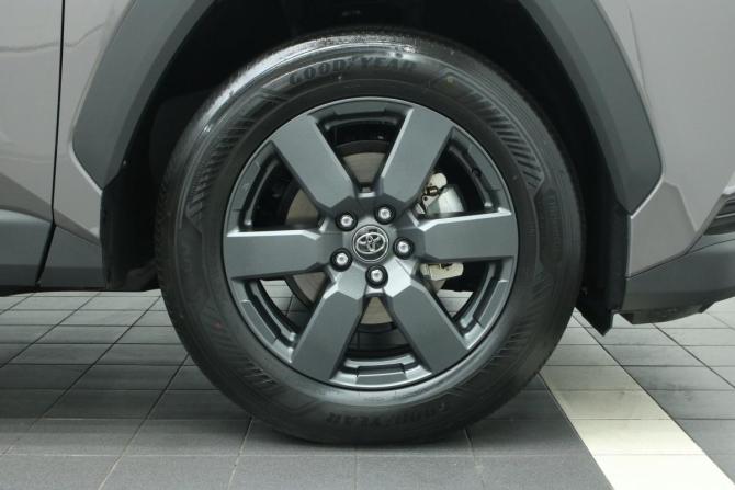 Toyota RAV4 VI (XA60) с пробегом 2026 года, цена 4 295 000 рублей, 50 км, внедорожник, Автокод Объявления