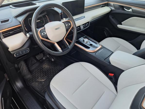 Haval Jolion I с пробегом 2023 года, цена 2 130 000 рублей, 38223 км, внедорожник, Автокод Объявления