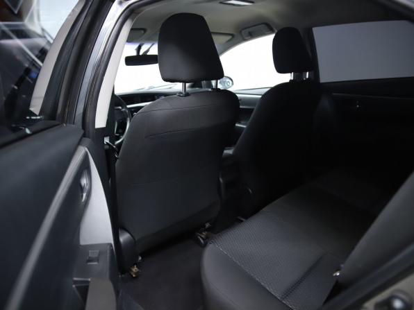 Toyota Corolla XI (E160 E170 E180) с пробегом 2013 года, цена 1 150 000 рублей, 257288 км, седан, Автокод Объявления