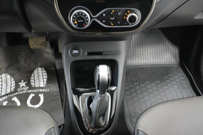 Renault Kaptur I с пробегом 2018 года, цена 1 699 000 рублей, 95000 км, внедорожник, Автокод Объявления