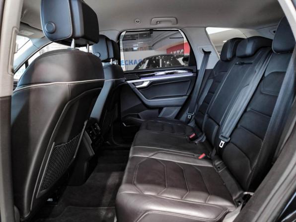 Volkswagen Touareg III с пробегом 2020 года, цена 4 150 000 рублей, 170001 км, внедорожник, Автокод Объявления