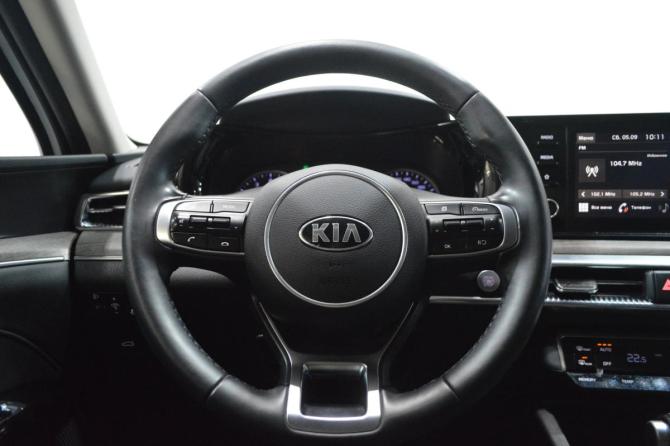 Kia K5 III с пробегом 2021 года, цена 2 350 000 рублей, 77357 км, седан, Автокод Объявления