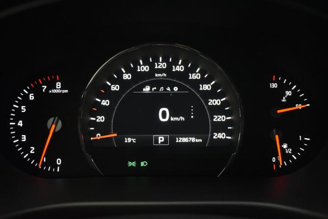 Kia Sorento III Prime с пробегом 2017 года, цена 2 490 000 рублей, 128678 км, внедорожник, Автокод Объявления