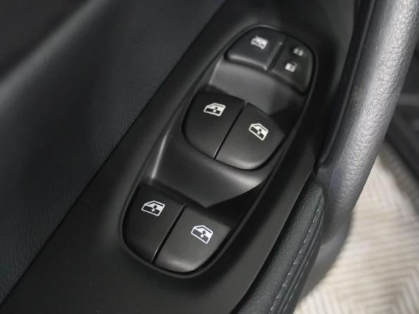 Nissan Qashqai II Рестайлинг с пробегом 2021 года, цена 2 736 000 рублей, 46734 км, внедорожник, Автокод Объявления
