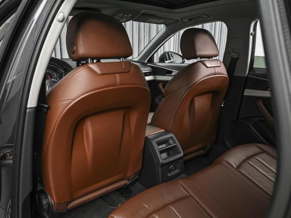 Audi A4 V (B9) с пробегом 2018 года, цена 2 259 000 рублей, 276902 км, универсал, Автокод Объявления