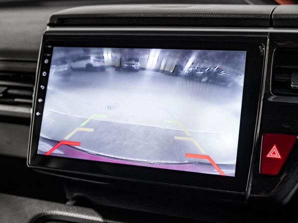 Honda Stepwgn V с пробегом 2015 года, цена 1 649 500 рублей, 129000 км, минивэн, Автокод Объявления