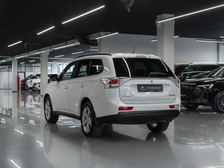 Mitsubishi Outlander III Москва  - изображение 4
