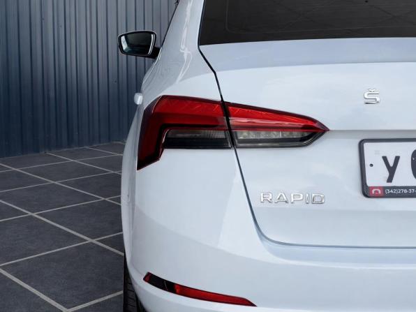Skoda Rapid II с пробегом 2021 года, цена 1 297 000 рублей, 138036 км, лифтбек, Автокод Объявления