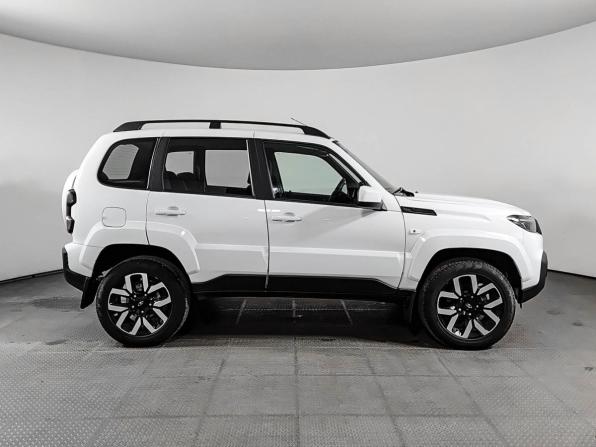 Lada (ВАЗ) Niva Travel I Рестайлинг с пробегом 2026 года, цена 1 585 000 рублей, 5800 км, внедорожник, Автокод Объявления