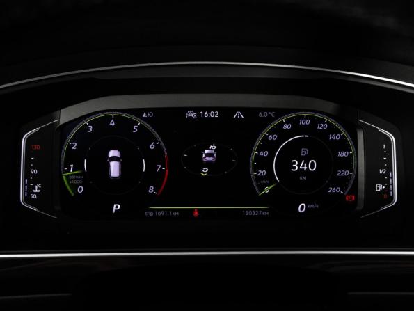 Volkswagen Tiguan II Рестайлинг с пробегом 2021 года, цена 3 199 000 рублей, 150327 км, внедорожник, Автокод Объявления