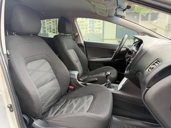 Kia Ceed II Рестайлинг с пробегом 2016 года, цена 975 000 рублей, 152666 км, хэтчбек, Автокод Объявления