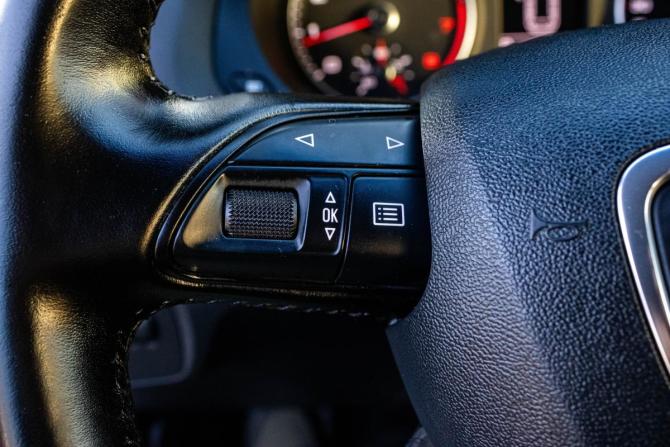 Audi Q3 I (8U) с пробегом 2013 года, цена 1 625 000 рублей, 179151 км, внедорожник, Автокод Объявления