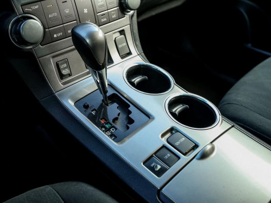 Toyota Highlander II (XU40) Рестайлинг Ижевск  - изображение 24