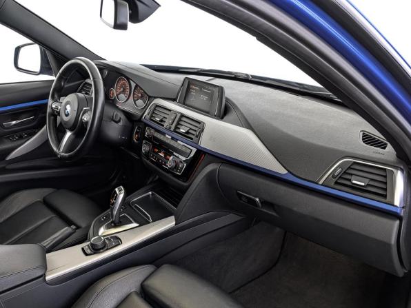 BMW 3 серии VI (F3x) Рестайлинг с пробегом 2018 года, цена 3 000 000 рублей, 136297 км, седан, Автокод Объявления