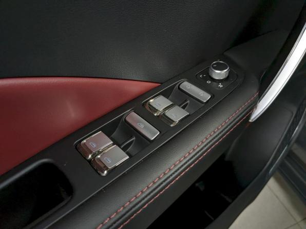 Geely Coolray I с пробегом 2023 года, цена 1 850 000 рублей, 52374 км, внедорожник, Автокод Объявления