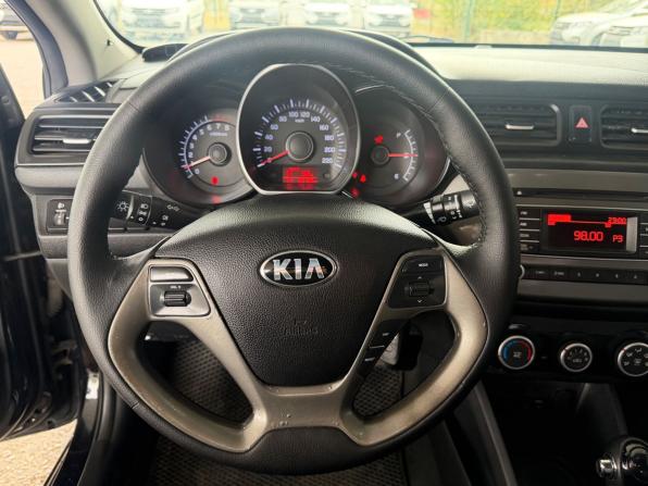Kia Rio III Рестайлинг с пробегом 2015 года, цена 1 059 000 рублей, 125129 км, седан, Автокод Объявления