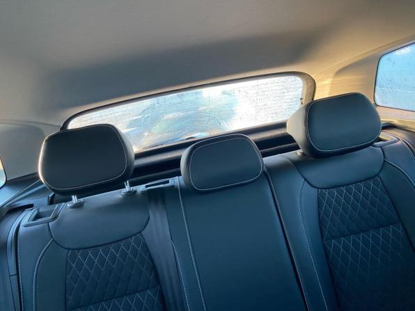 Skoda Karoq I с пробегом 2020 года, цена 2 300 000 рублей, 71966 км, внедорожник, Автокод Объявления