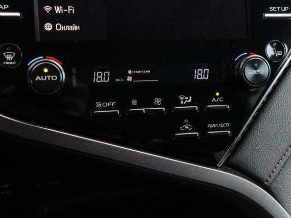 Toyota Camry VIII (XV70) с пробегом 2019 года, цена 3 100 000 рублей, 97633 км, седан, Автокод Объявления