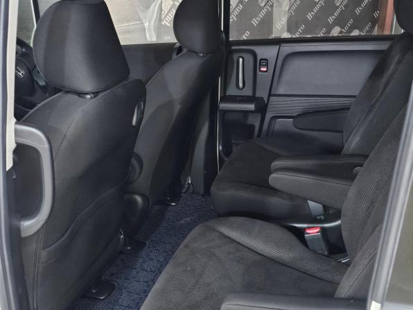Honda Freed I Рестайлинг с пробегом 2012 года, цена 1 240 000 рублей, 153700 км, компактвэн, Автокод Объявления