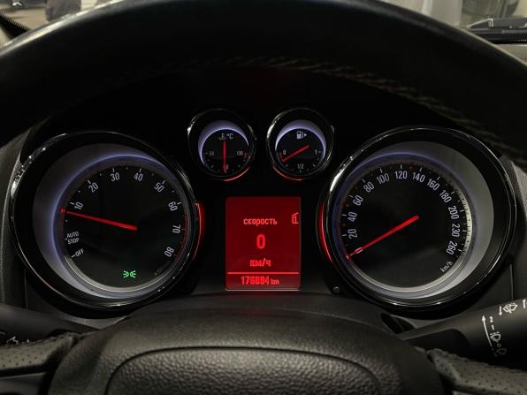 Opel Astra J Рестайлинг с пробегом 2012 года, цена 780 000 рублей, 176891 км, хэтчбек, Автокод Объявления