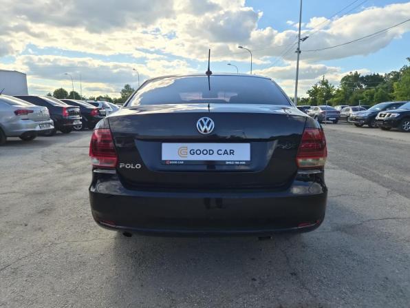 Volkswagen Polo V Рестайлинг с пробегом 2018 года, цена 850 000 рублей, 148114 км, седан, Автокод Объявления