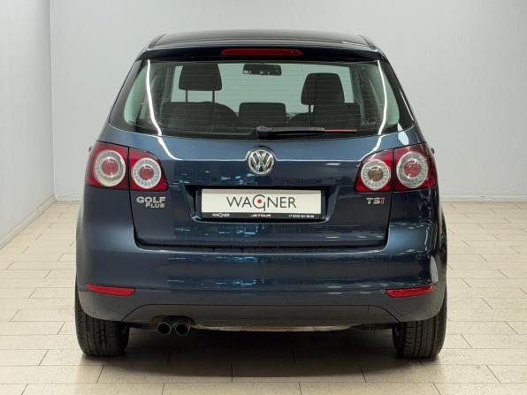 Volkswagen Golf Plus II с пробегом 2012 года, цена 599 000 рублей, 214793 км, хэтчбек, Автокод Объявления