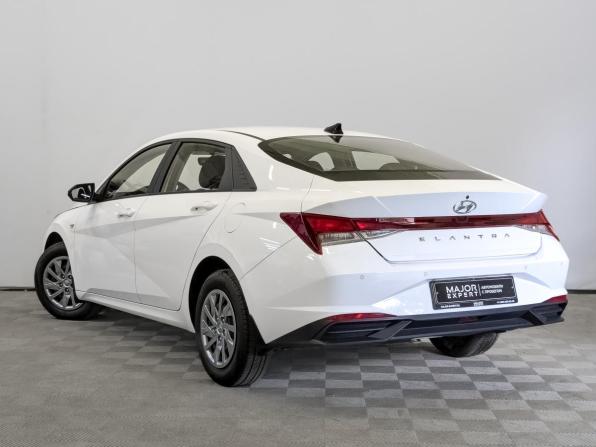 Hyundai Elantra VII (CN7) с пробегом 2022 года, цена 1 990 000 рублей, 58162 км, седан, Автокод Объявления