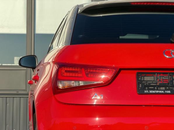 Audi A1 I (8X) с пробегом 2013 года, цена 950 000 рублей, 183080 км, хэтчбек, Автокод Объявления
