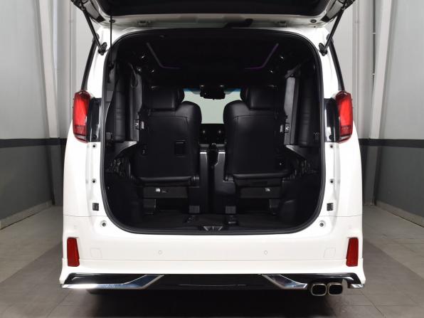 Toyota Alphard III Рестайлинг с пробегом 2019 года, цена 4 399 995 рублей, 168229 км, минивэн, Автокод Объявления
