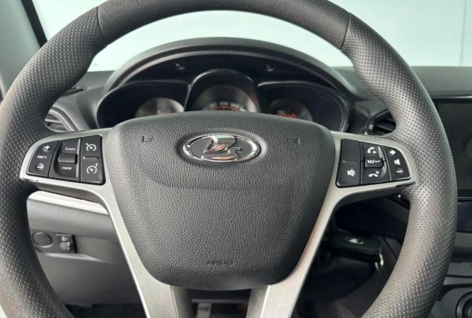 Lada (ВАЗ) Vesta I с пробегом 2020 года, цена 925 000 рублей, 115175 км, седан, Автокод Объявления