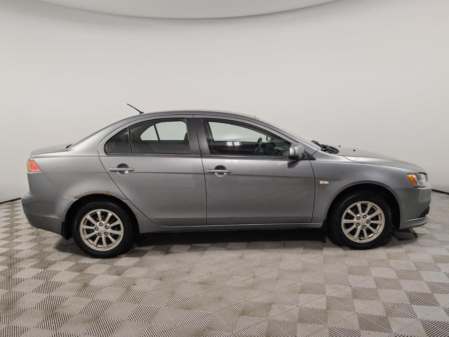 Mitsubishi Lancer X Рестайлинг Москва  - изображение 4